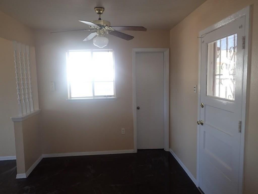 7211 Safford Ct - Photo 5 of 23