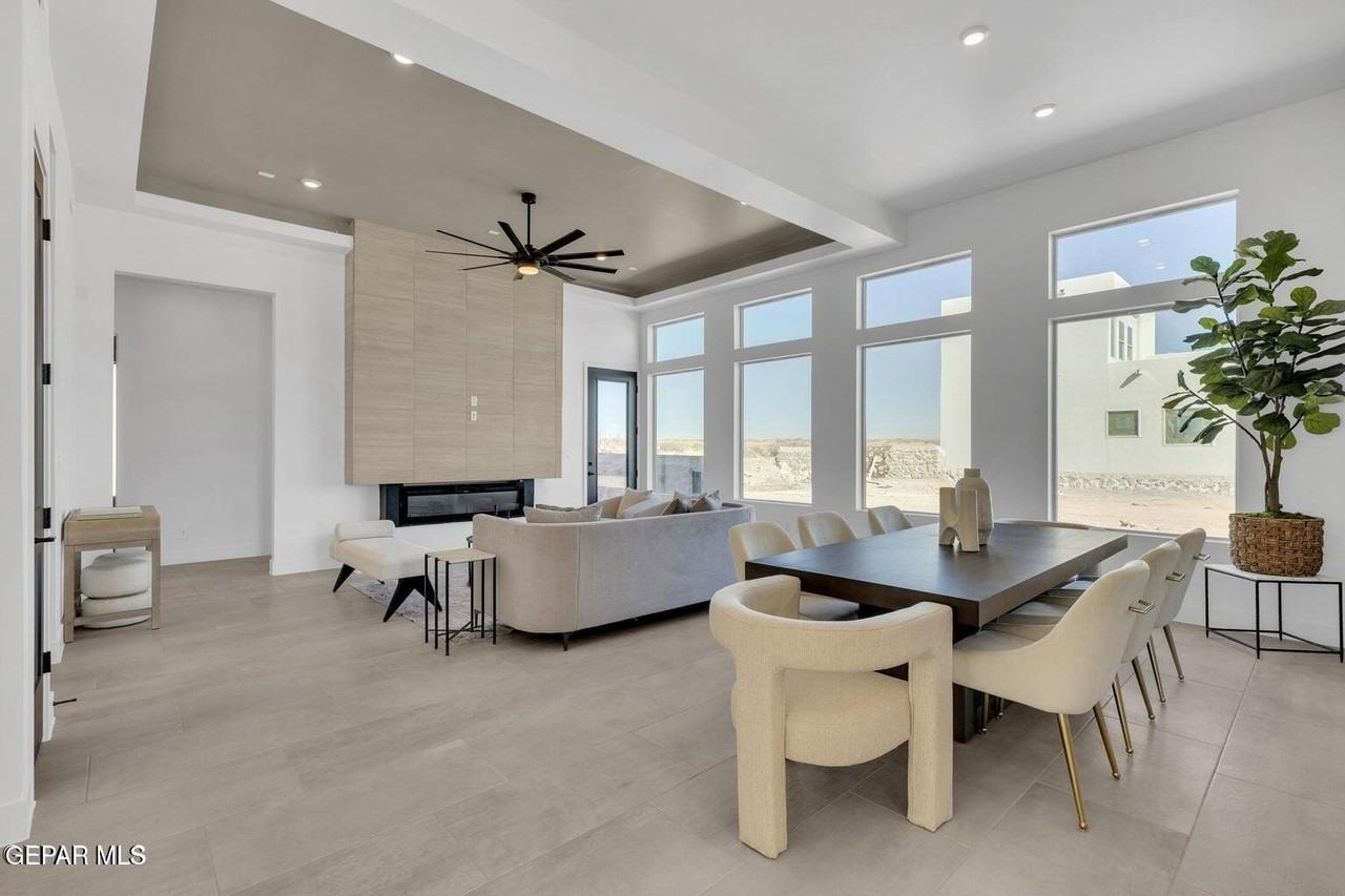 12741 Presistence Ave - Photo 4 of 38