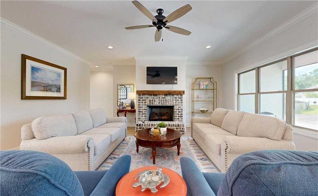 585 Freedom Trl - Photo 3 of 25