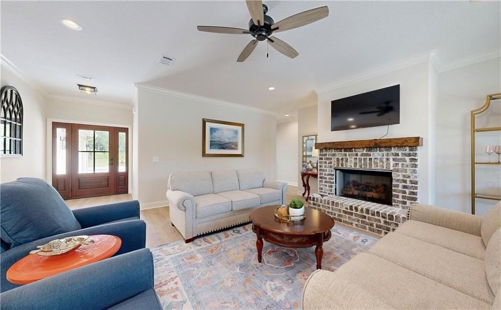 585 Freedom Trl - Photo 4 of 25