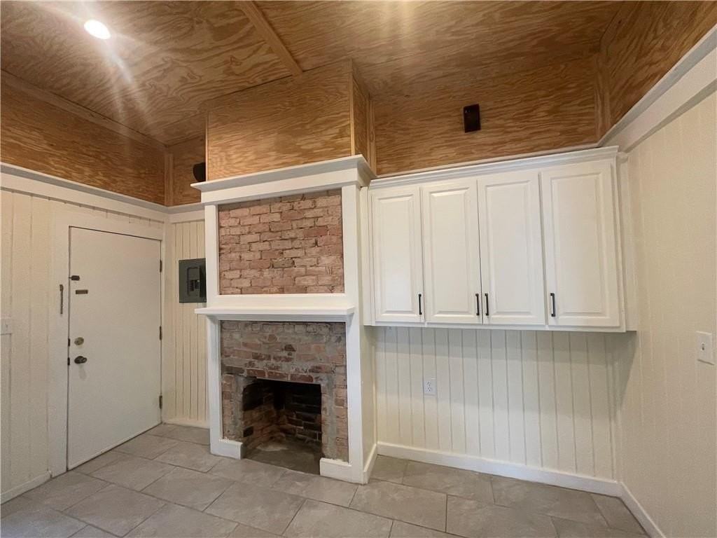 2129 Union St #A - Photo 5 of 11