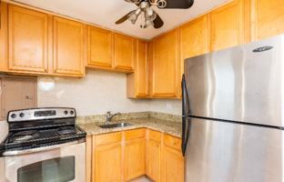 featured image of 708 W Bittersweet Pl #801