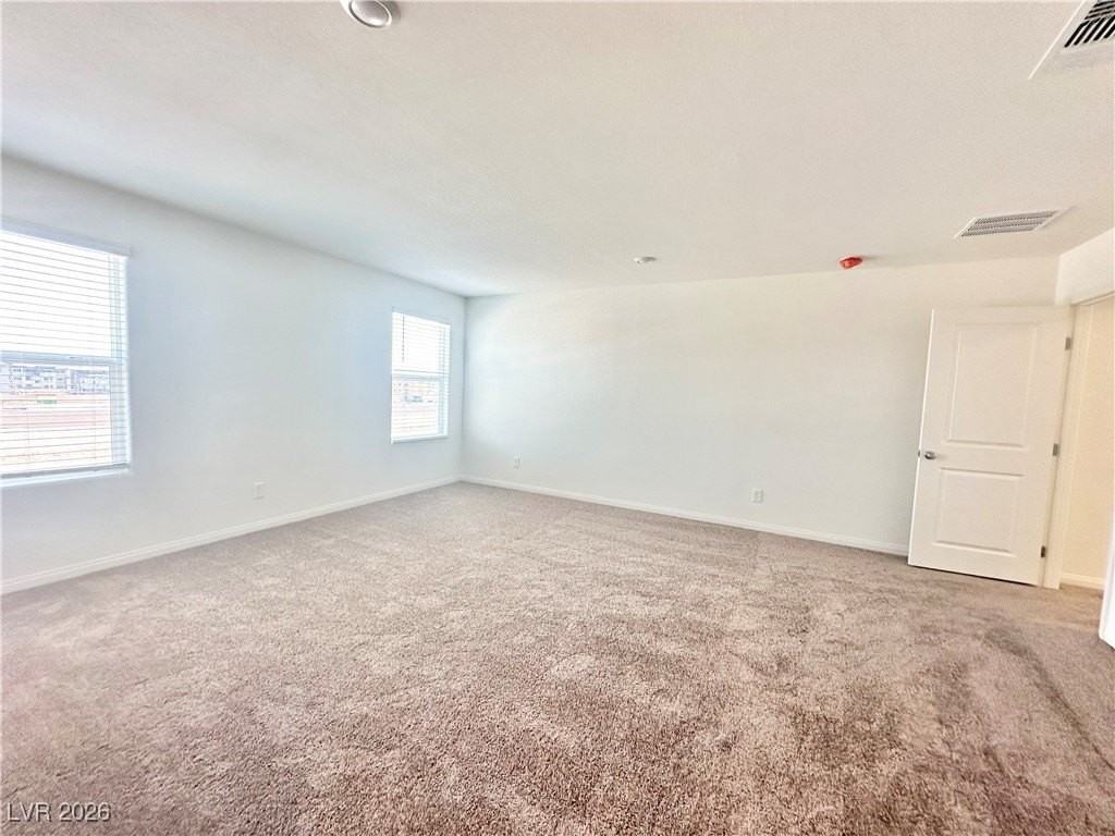 9140 Nostrand Ave - Photo 7 of 20