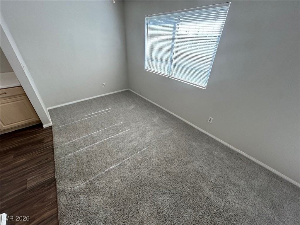 5855 Natures Dr - Photo 6 of 30