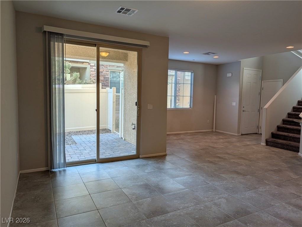 6114 Scarlet Leaf St - Photo 7 of 45