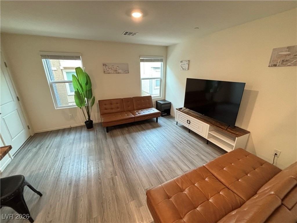 4852 Wine Ridge Ave - Photo 5 of 37