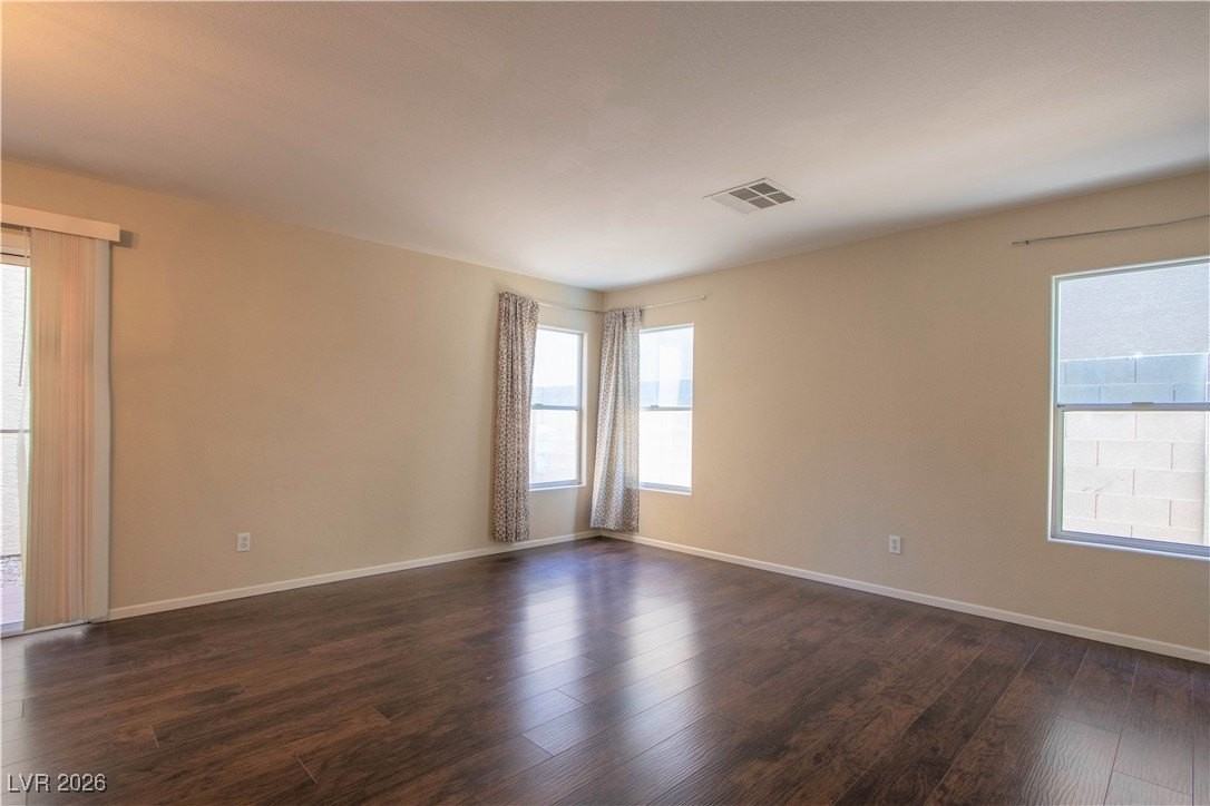 1139 Orchard View St - Photo 3 of 25