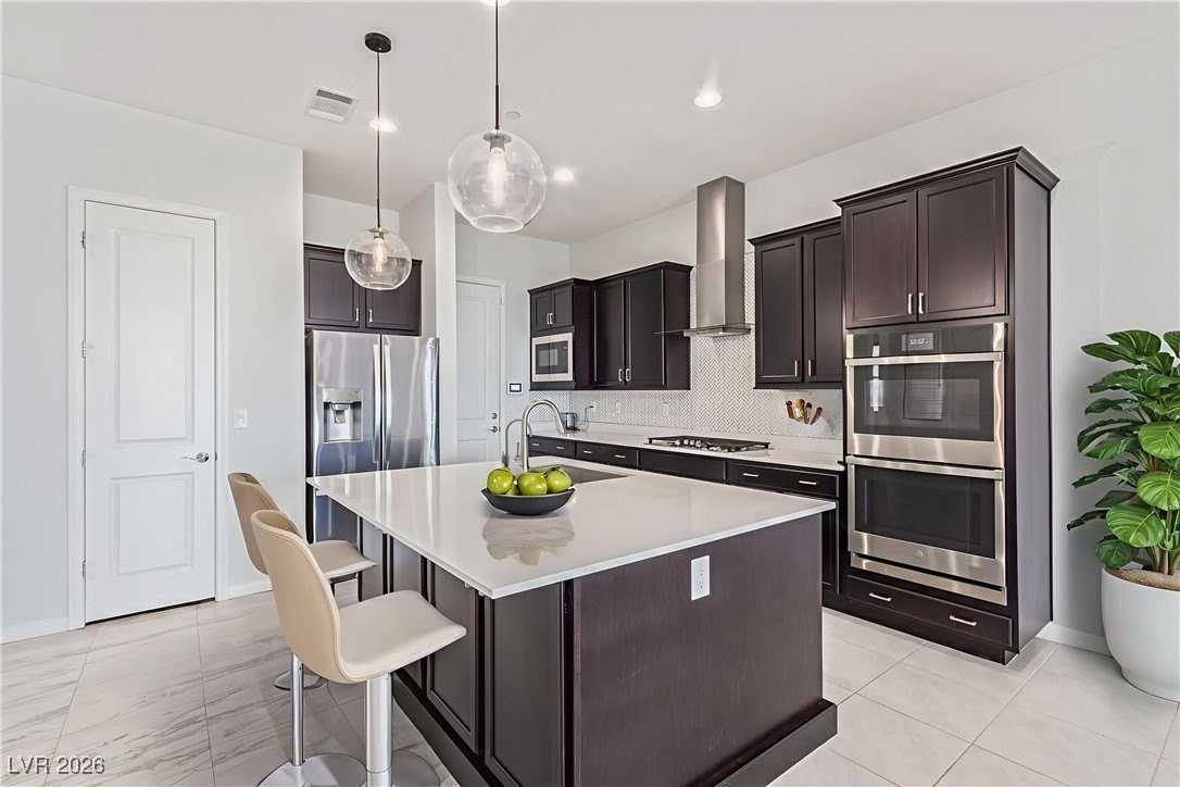 298 Nine Mile Creek Dr - Photo 3 of 12