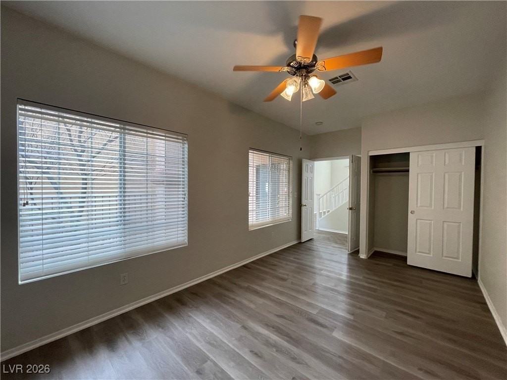 10617 Englewood Cliffs Ave - Photo 7 of 28