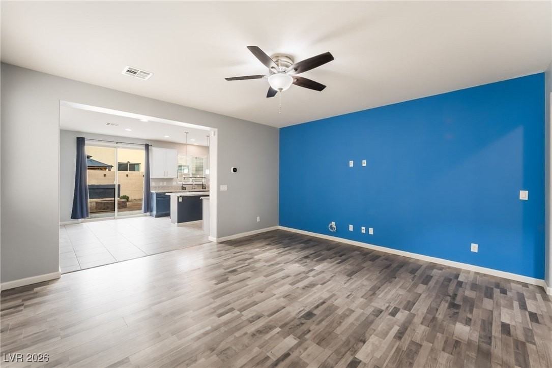 1216 Fox Grove Ct - Photo 6 of 29