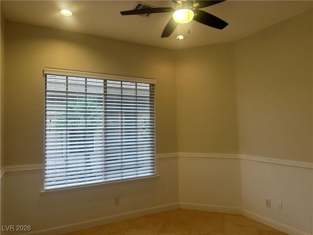 62 Fountainhead Cir - Photo 3 of 25