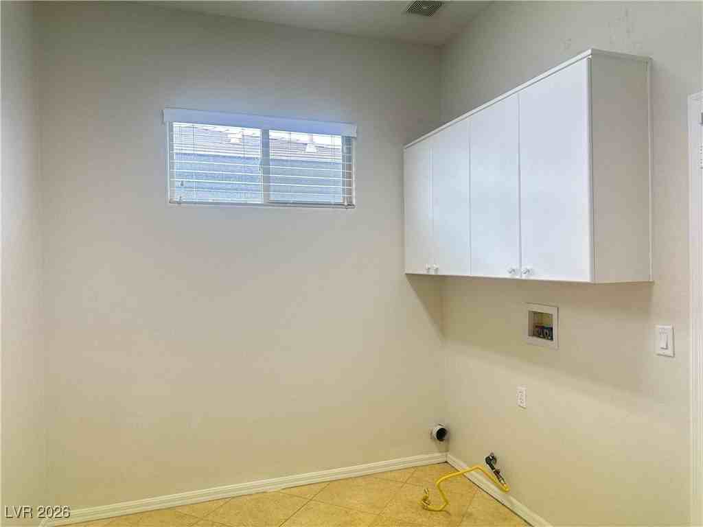 62 Fountainhead Cir - Photo 4 of 25