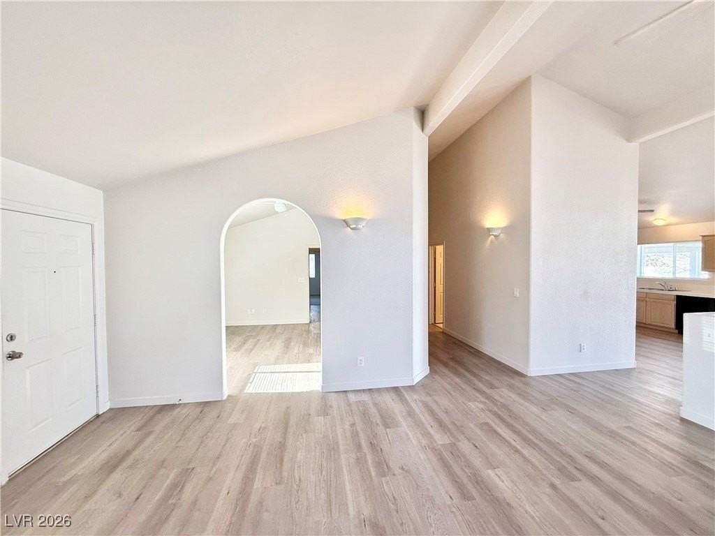 5810 E Badlands Ln - Photo 5 of 31