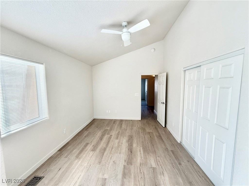 5810 E Badlands Ln - Photo 7 of 31