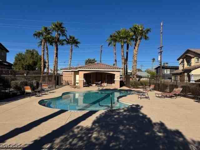 248 Crystal Rose Ct - Photo 2 of 27