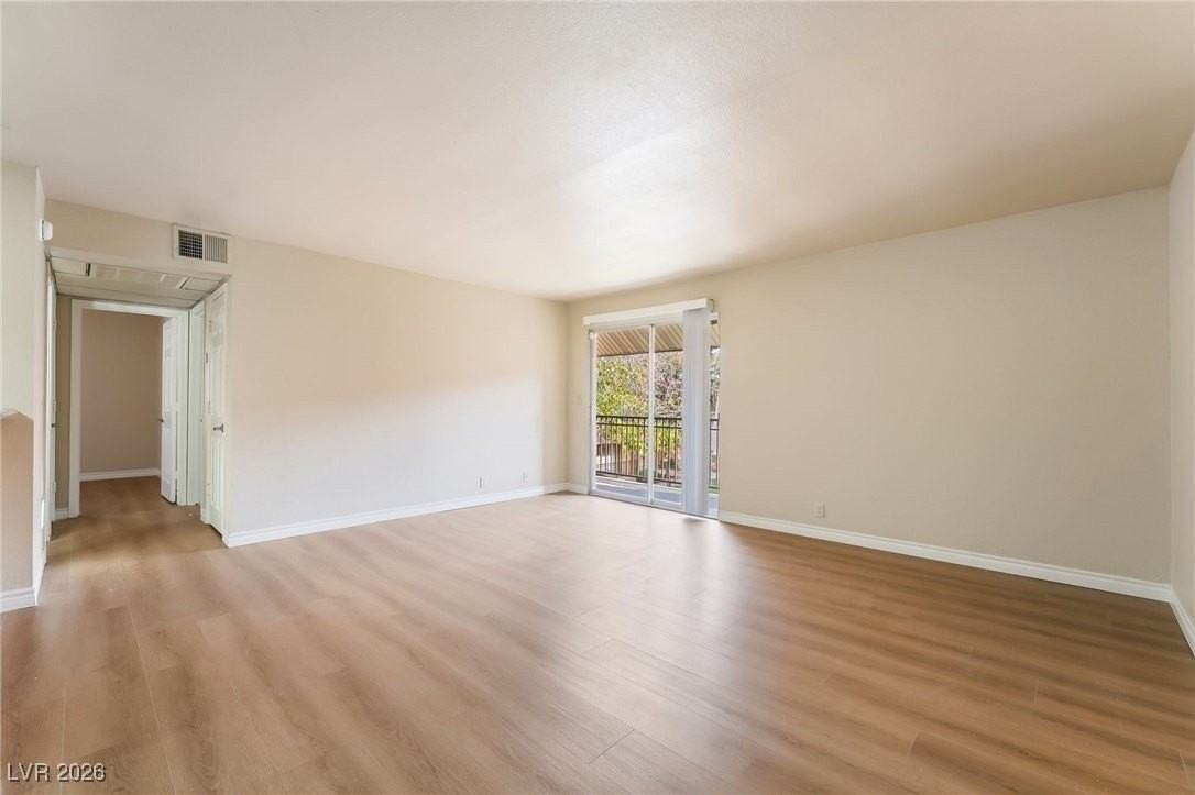 5121 River Glen Dr #144 - Photo 5 of 20