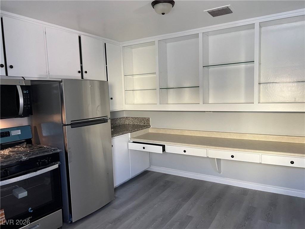 381 Wisteria Ave - Photo 5 of 14