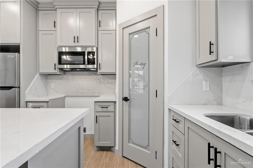 2437 Calle Moreno - Photo 4 of 17