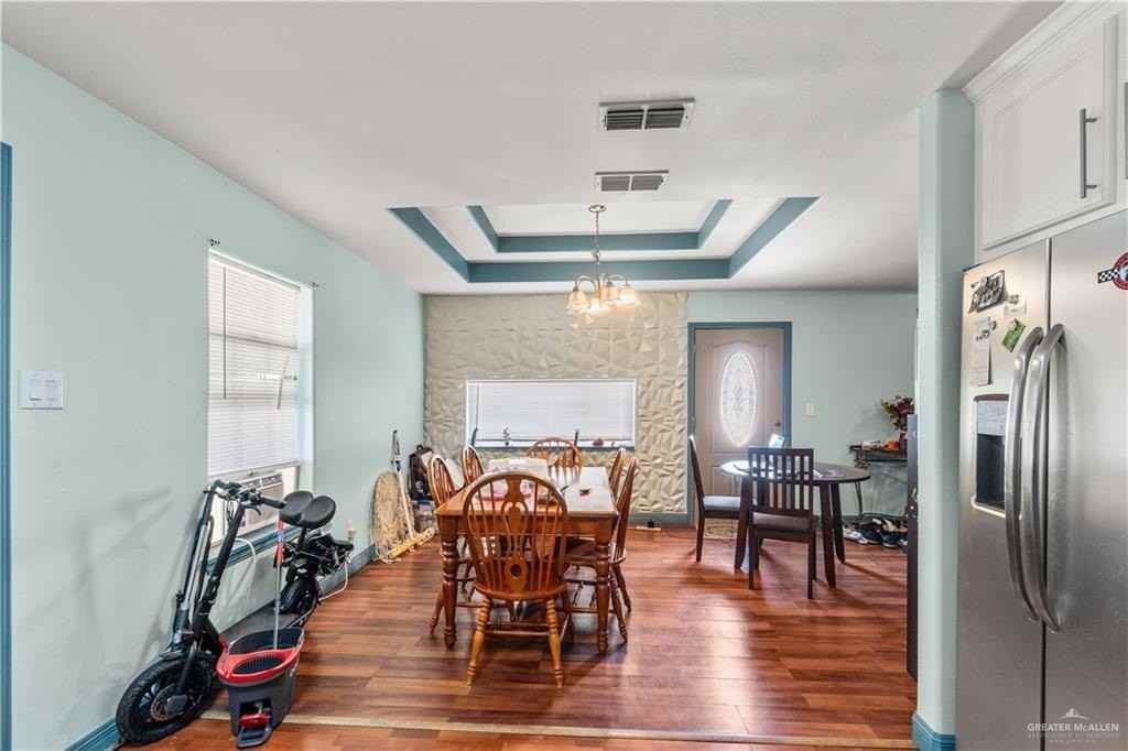 1708 Rio De Janeiro St - Photo 5 of 22