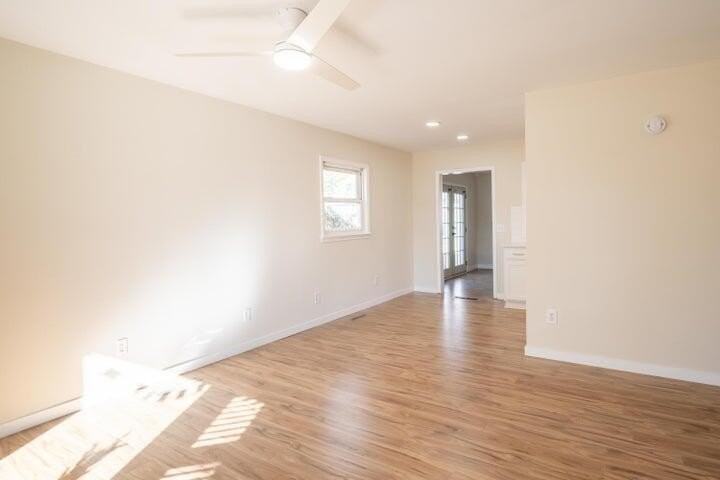 1529 Wismer St - Photo 3 of 14