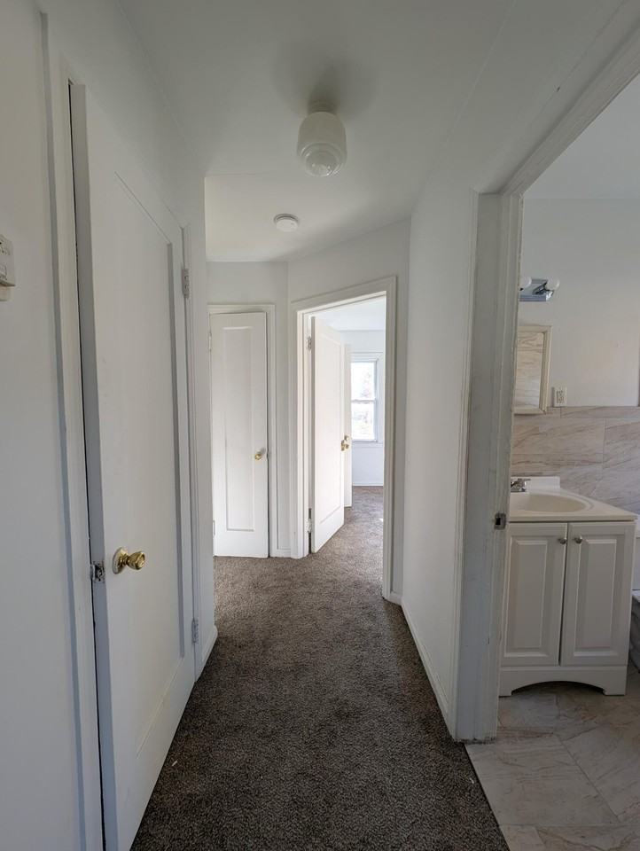 305 South Blvd W - Photo 7 of 16