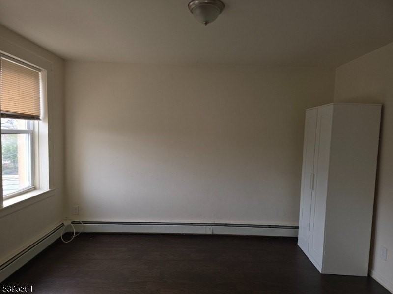 121 Harrison St - Photo 5 of 6