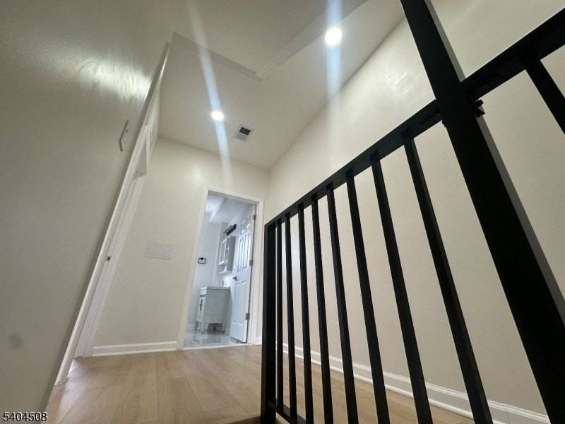 13 Vermont Ave - Photo 7 of 20