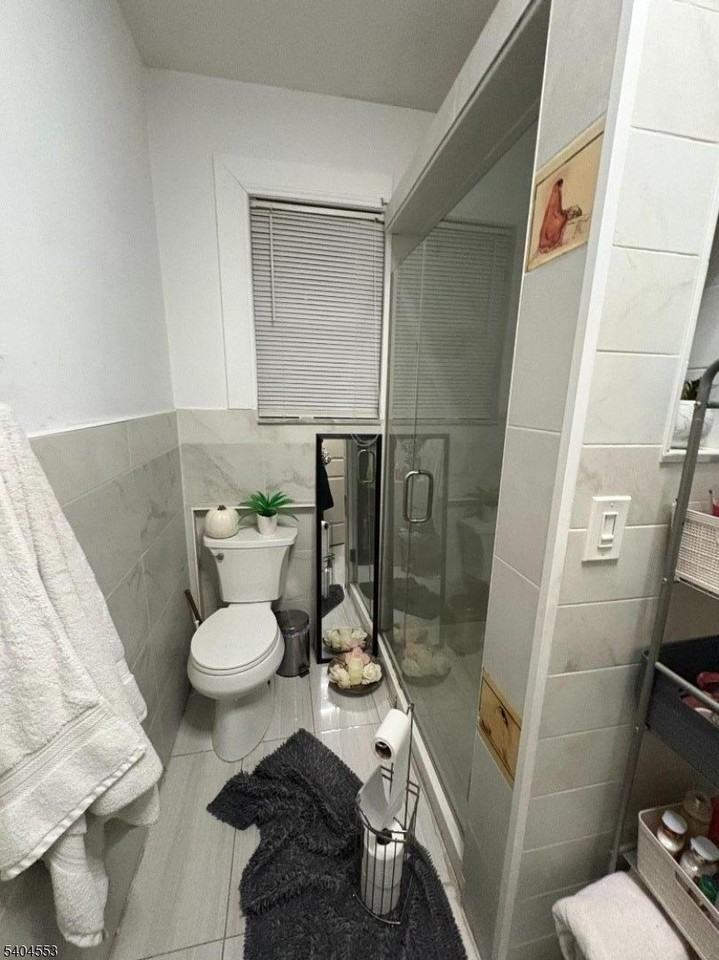 109 Penn Pl #1 - Photo 6 of 8