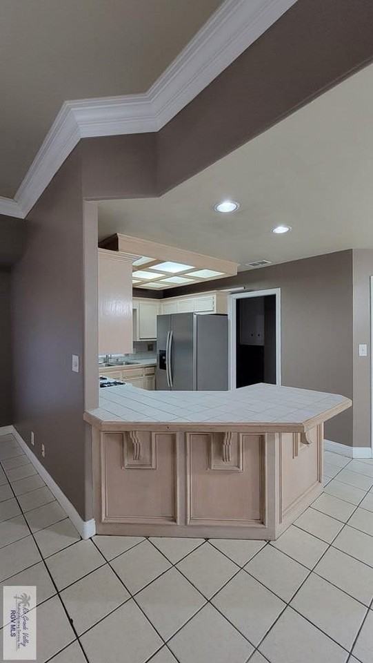 591 Geraldine Ln - Photo 6 of 24