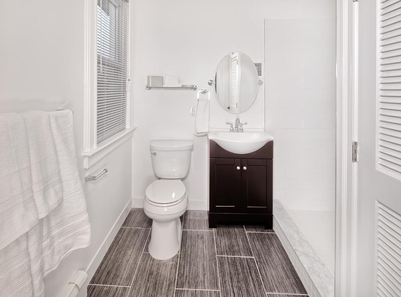 911 Boulevard E #3 - Photo 6 of 10