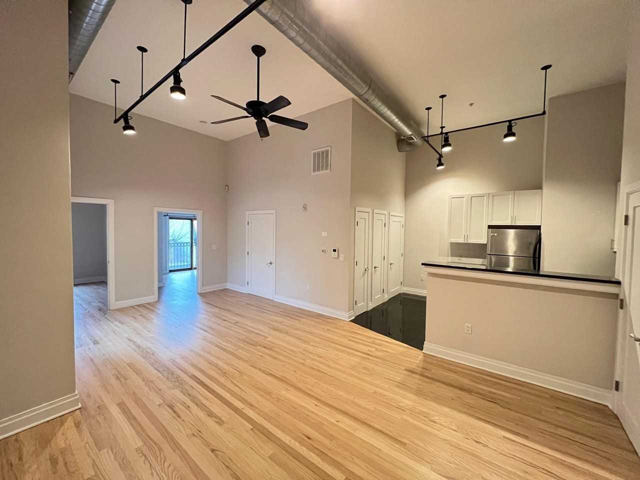 338 Grove St #2D - Photo 4 of 35