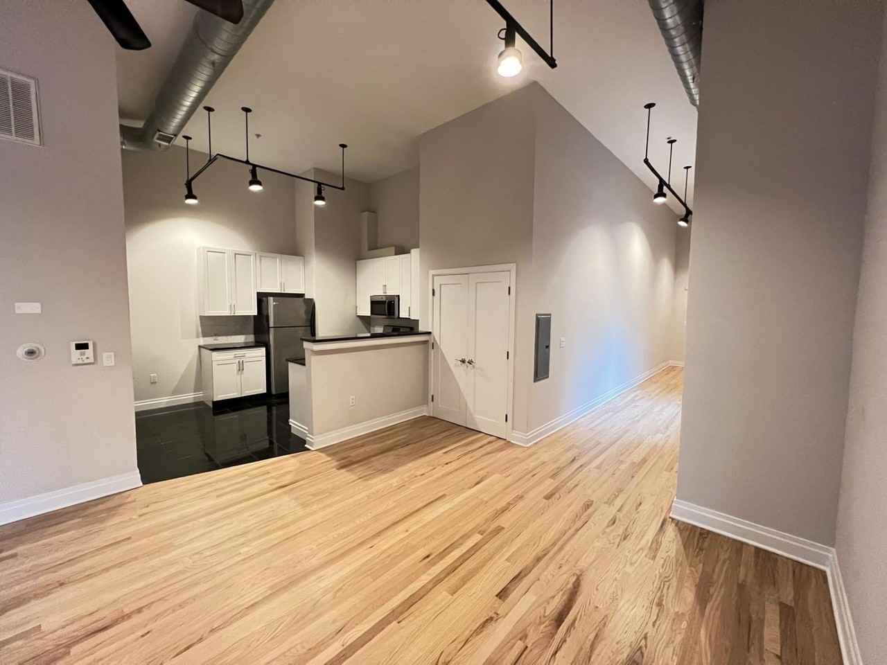 338 Grove St #2D - Photo 5 of 35