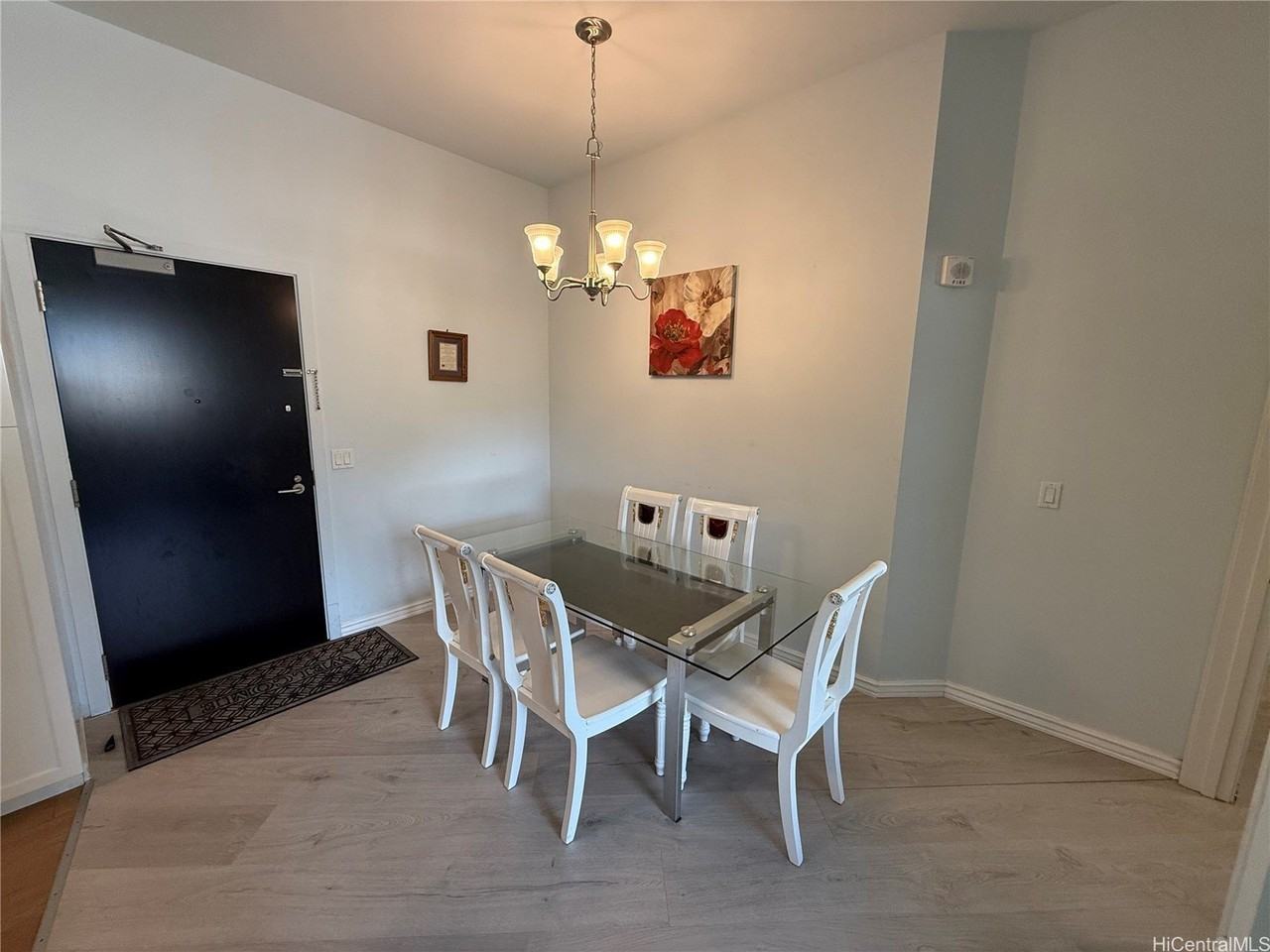 1810 Kaioo Dr Apt B513 #B513 - Photo 5 of 25