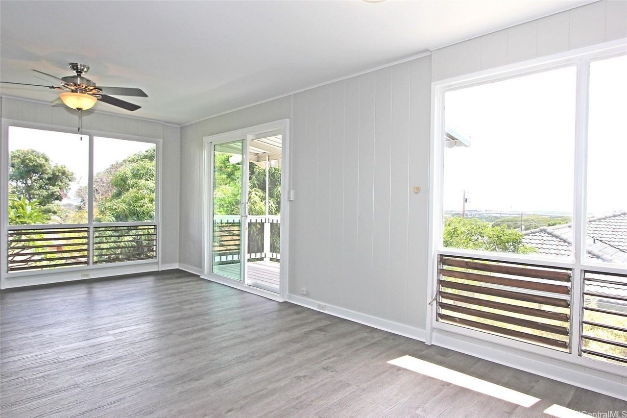 3647 Aliamanu St - Photo 4 of 16