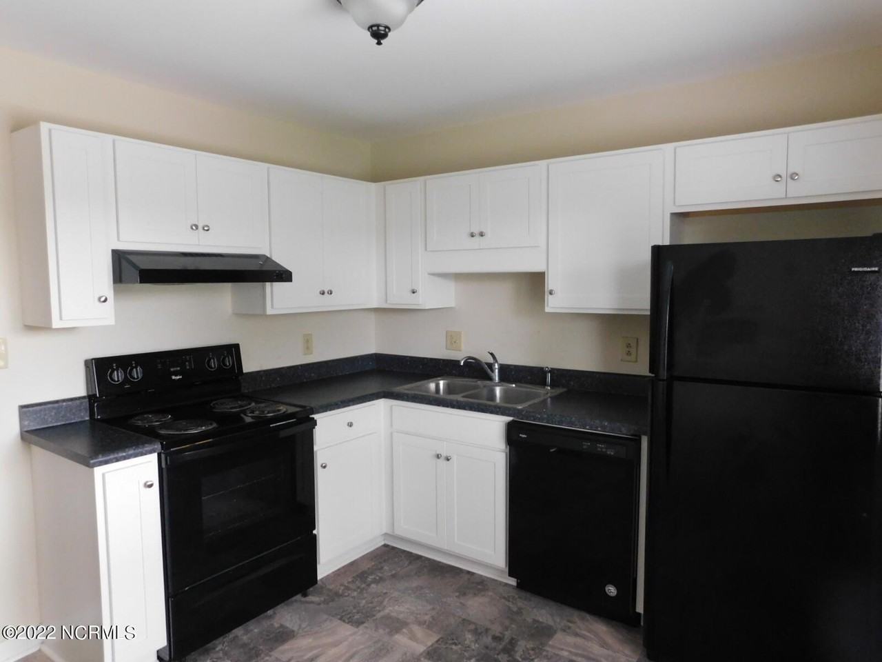 201 Shipman Rd Unit 39 #39 - Photo 6 of 19