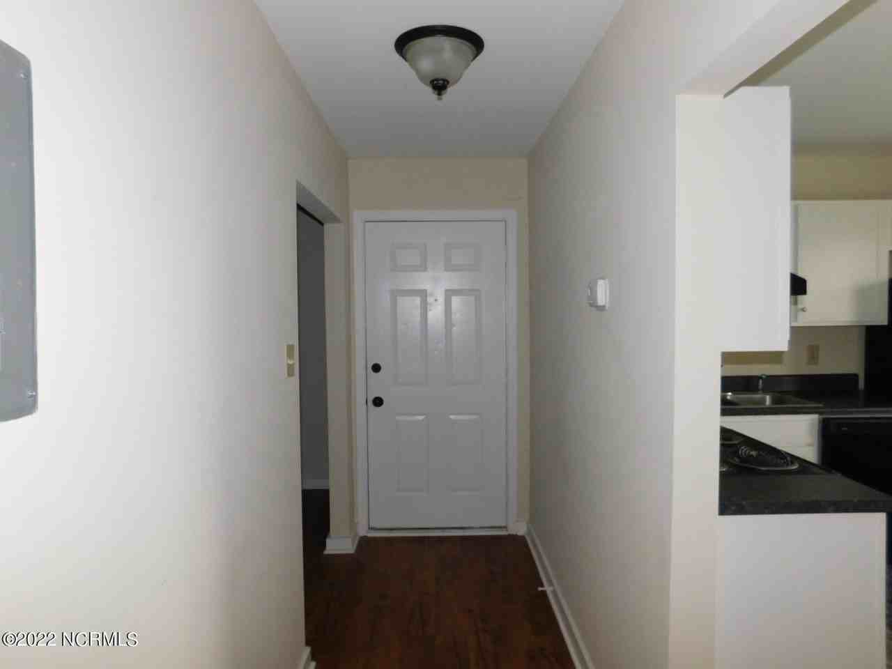 201 Shipman Rd Unit 39 #39 - Photo 7 of 19