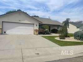 featured image of 161 Sw 18th St