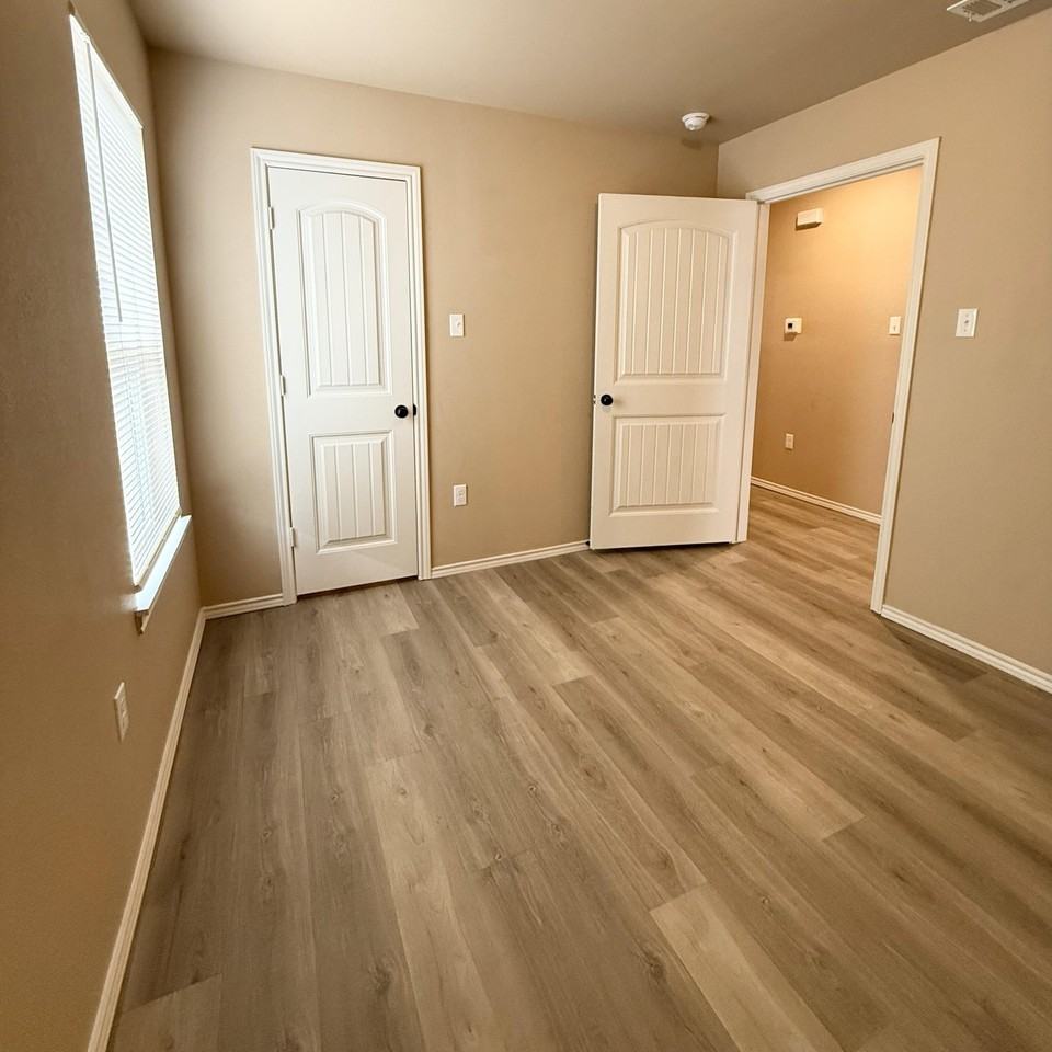 2917 E Cornell St - Photo 6 of 13