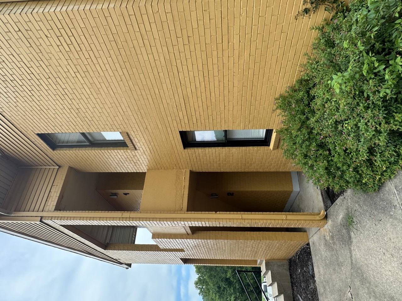 702 Wilkinson Blvd Unit 2 #2 - Photo 4 of 43