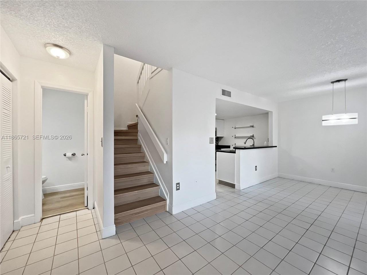 8515 Nw 3rd Ln #1109 - Photo 5 of 14