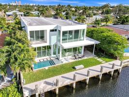 featured image of 2217 Ne 17th Ter