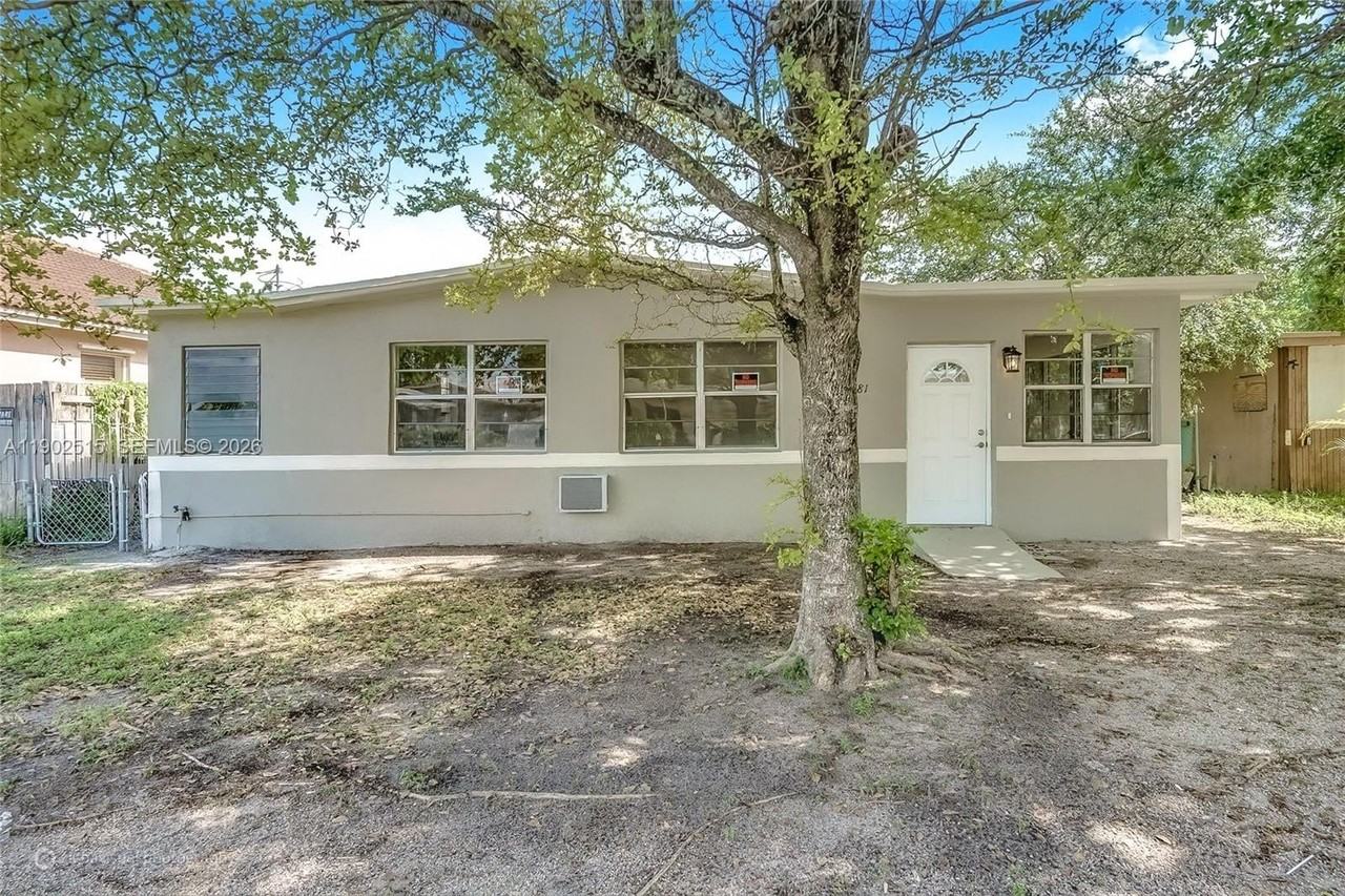 2781 Nw 13th Ct #2781 - Photo 2 of 10