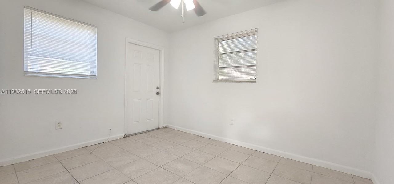 2781 Nw 13th Ct #2781 - Photo 7 of 10