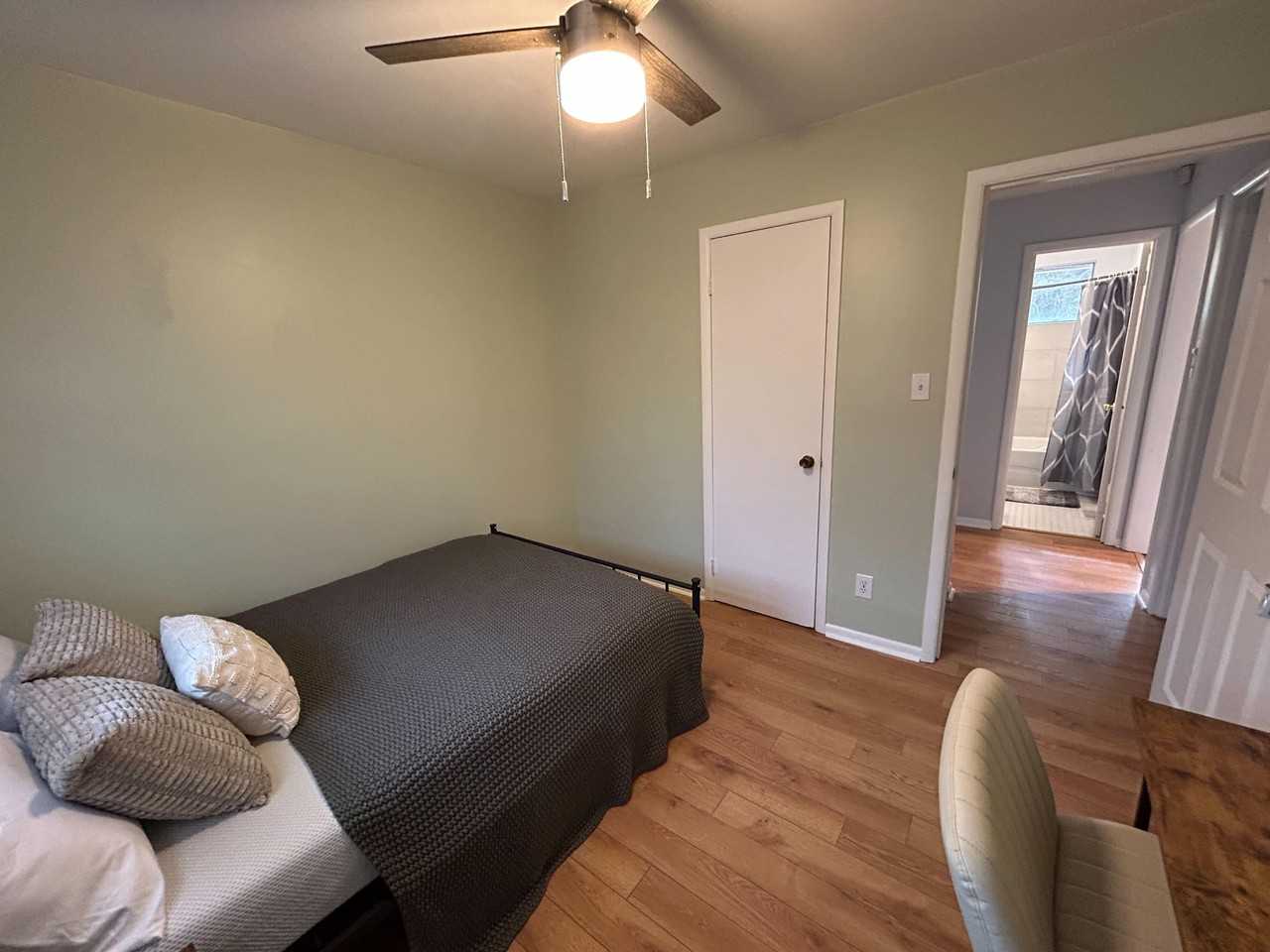 Newcombe Rd - Photo 6 of 8