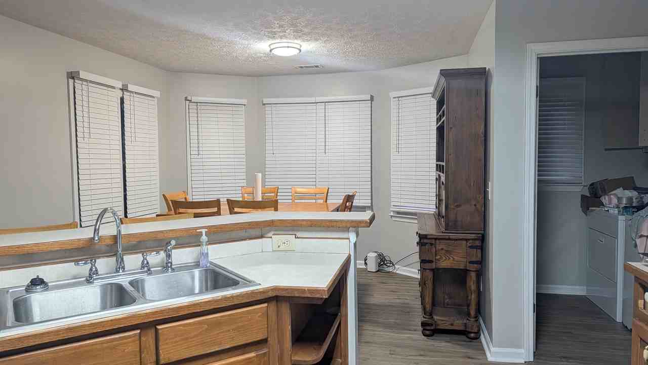 Fiddlers Bnd - Photo 4 of 16