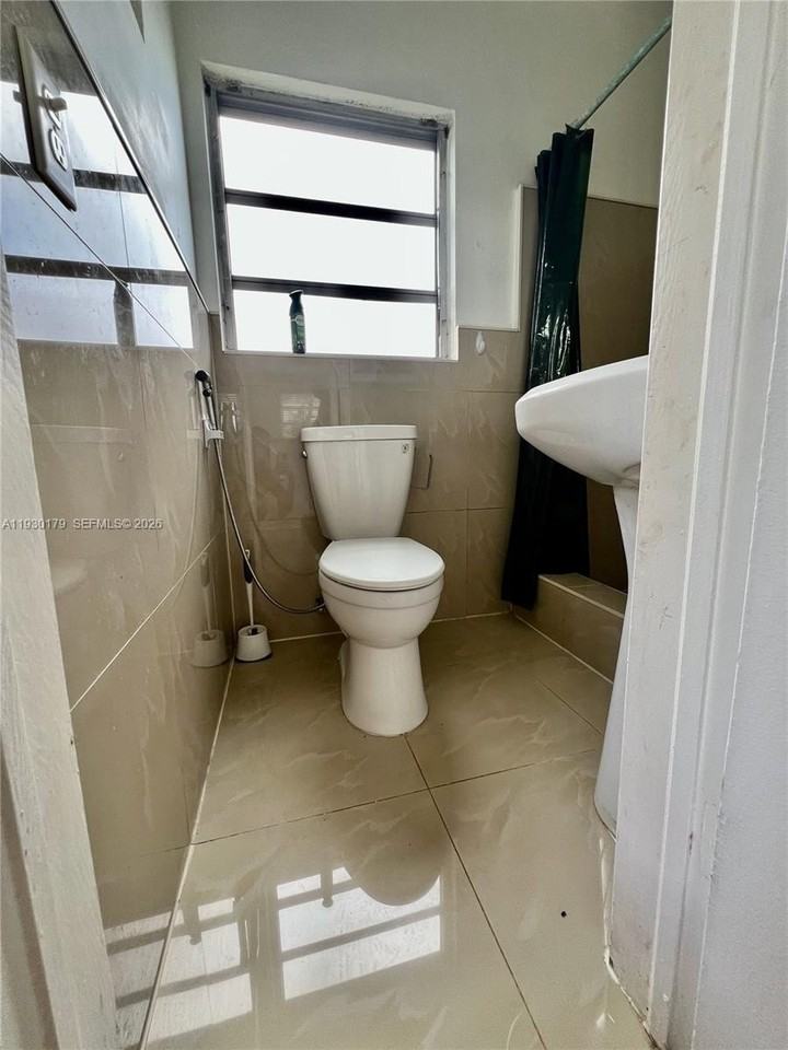 2018 Jackson St #BACK - Photo 6 of 16