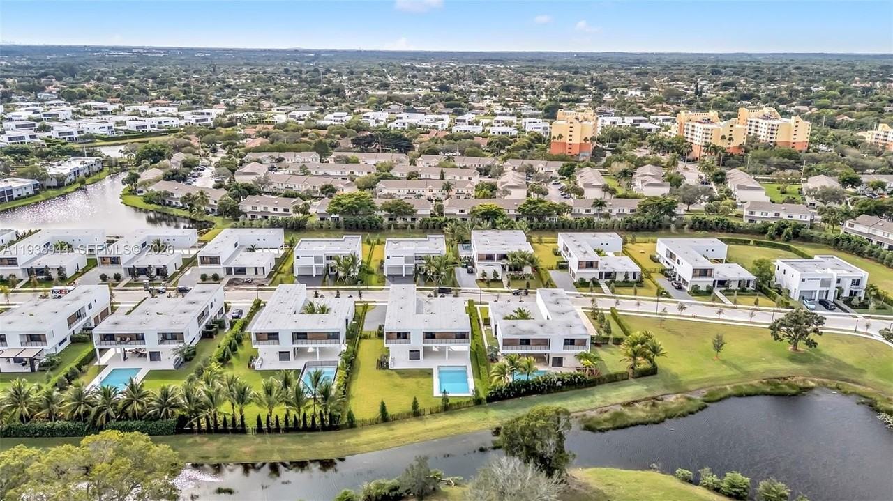 16699 Botaniko Dr N - Photo 6 of 50