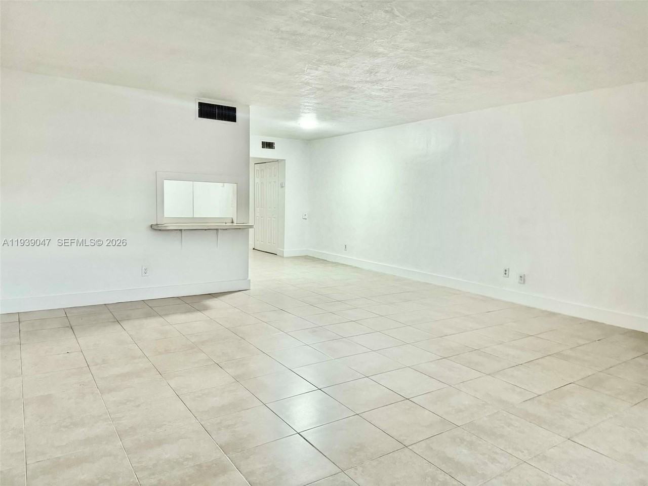 1855 Ne 121st St #6 - Photo 2 of 12