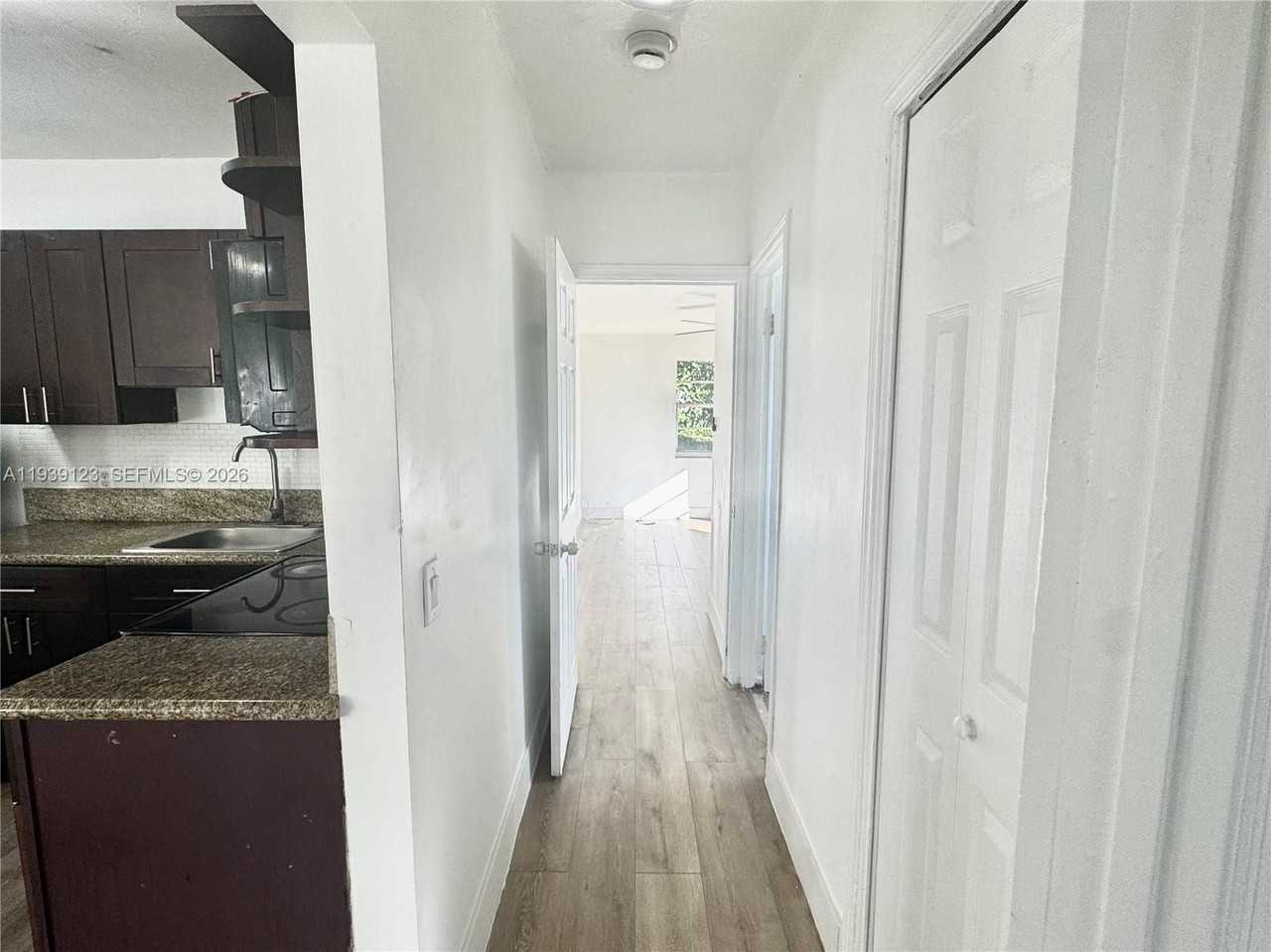 411 Nw 97th St #0 - Photo 4 of 9