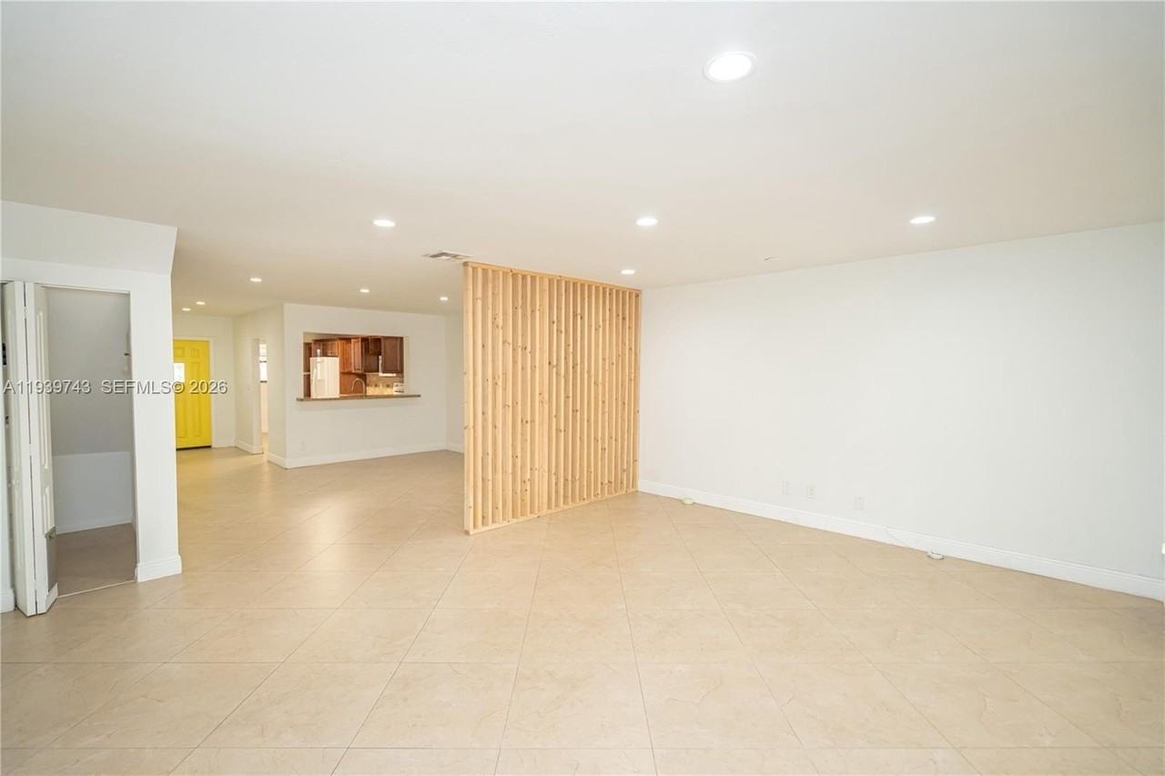 3753 Estepona Ave #19S3 - Photo 4 of 37